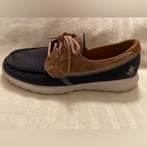 Woman’s Casual Navy and Tan Boat Shoes